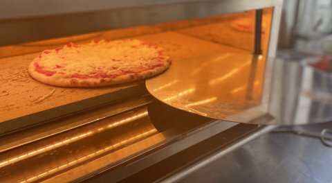 Les pizzas du camping les Jardins d'Agathe Cap d'Agde!