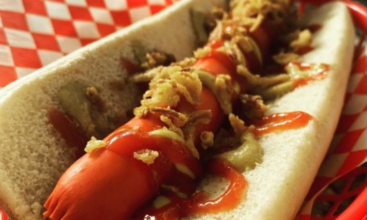 Hot dog du camping les Jardins d'Agathe au Cap d'Agde!
