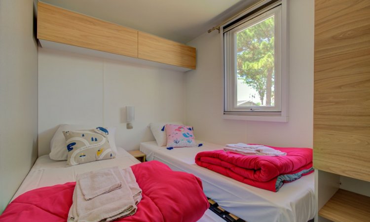 Mobil home XL Premium 3 chambres 2 salles de bain climatisé 40m² au Cap d'Agde